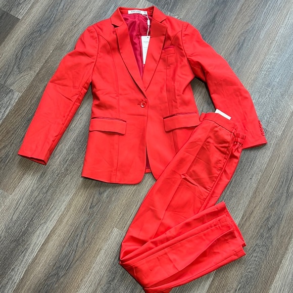 Women's Red Blazer and Pants Set - Picture 1 of 3